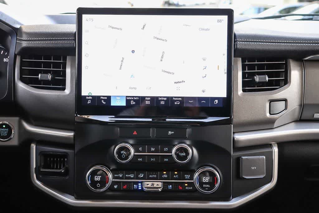 Thumbnail: 2022 Ford Expedition - 12