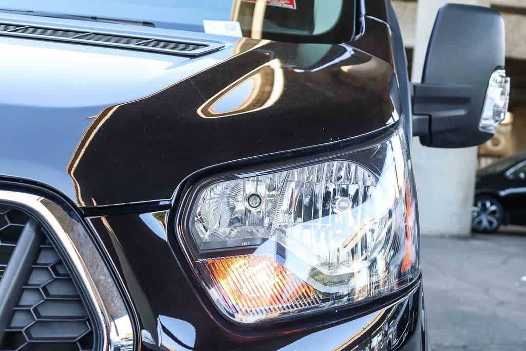 Thumbnail: 2024 Ford Econoline - 7