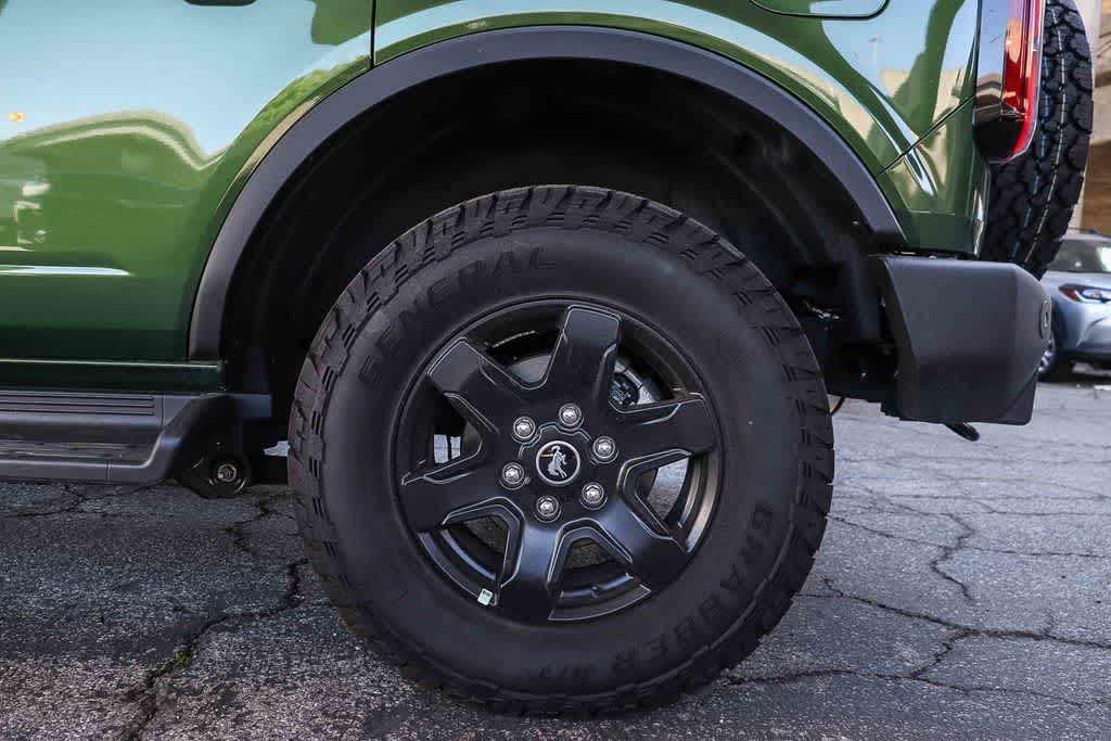 Thumbnail: 2025 Ford Bronco - 10