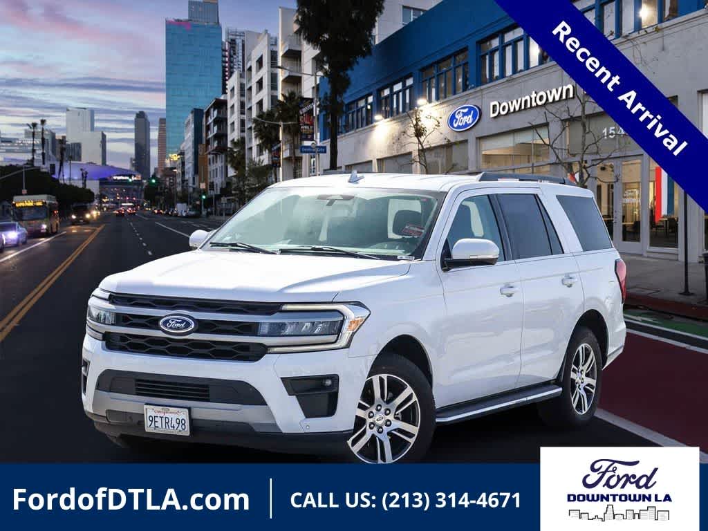 2022 Ford Expedition XLT's photo