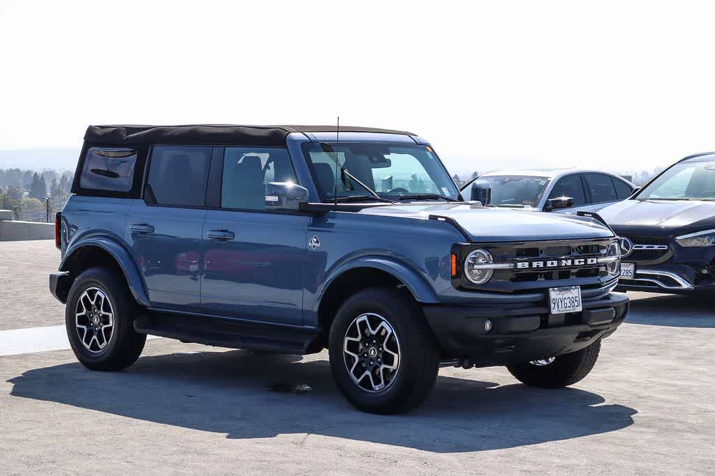 Thumbnail: 2025 Ford Bronco - 3