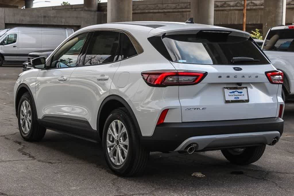 Thumbnail: 2024 Ford Escape - 6