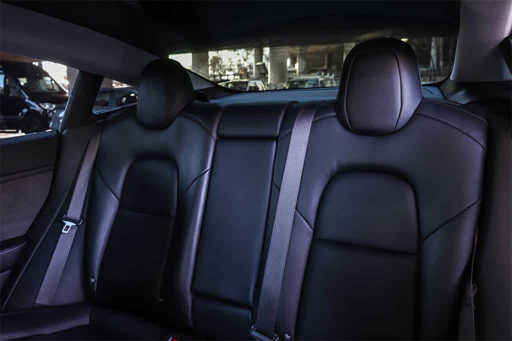 Thumbnail: 2018 Tesla Model 3 - 19