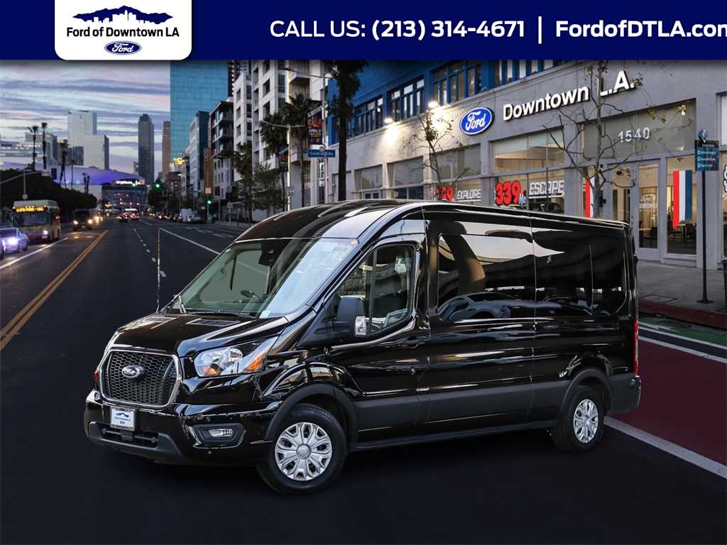 2024 Ford Transit-350 Furgón de pasajeros de techo medio 