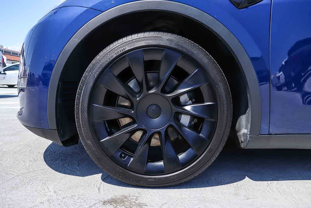 Thumbnail: 2021 Tesla Model Y - 11