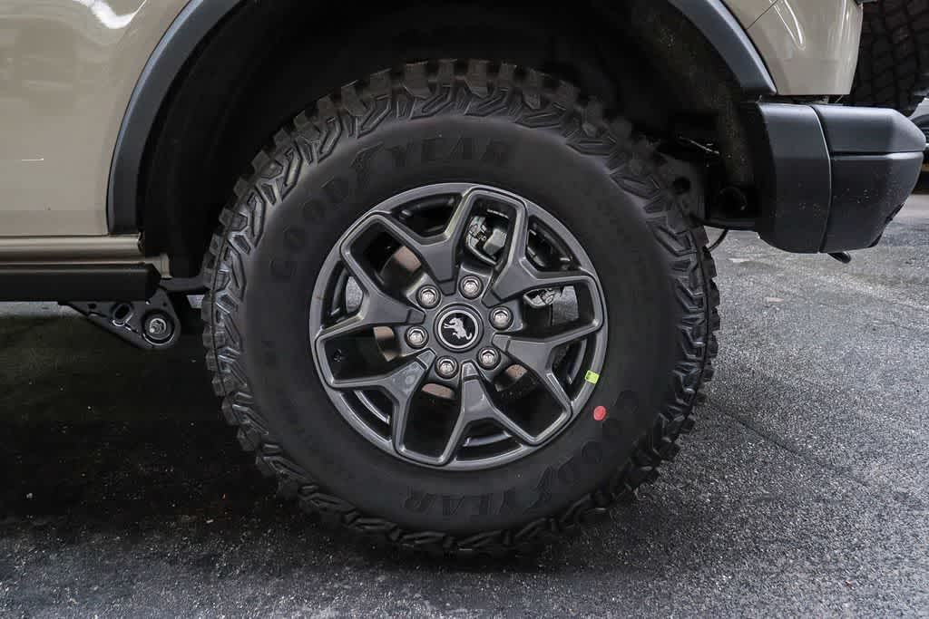 Thumbnail: 2025 Ford Bronco - 10