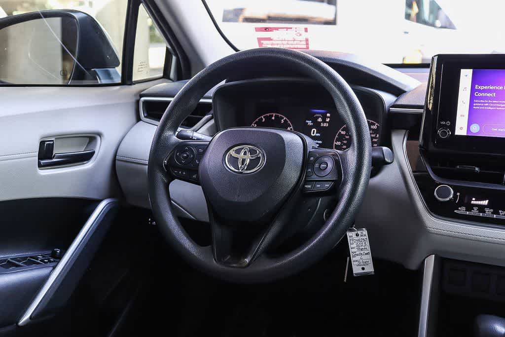 Thumbnail: 2023 Toyota Corolla Cross - 14