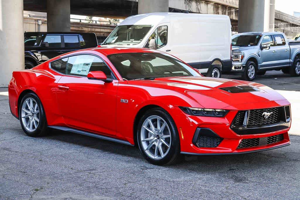 Thumbnail: 2026 Ford Mustang - 3