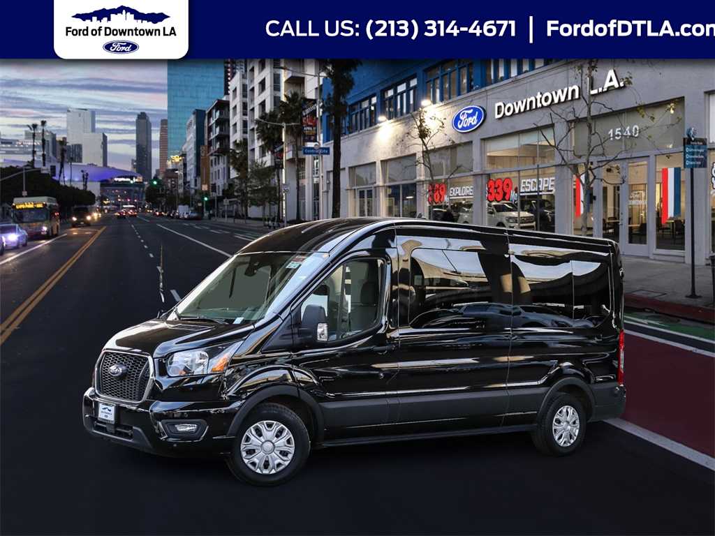 2024 Ford Transit-350 Furgón de pasajeros de techo medio 