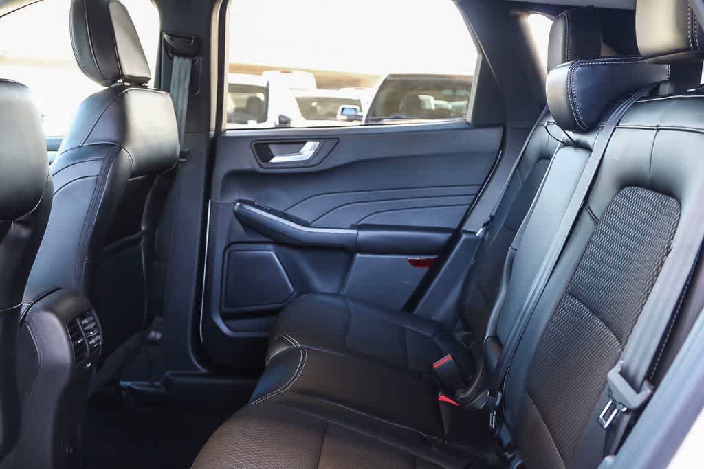 Thumbnail: 2025 Ford Escape - 18