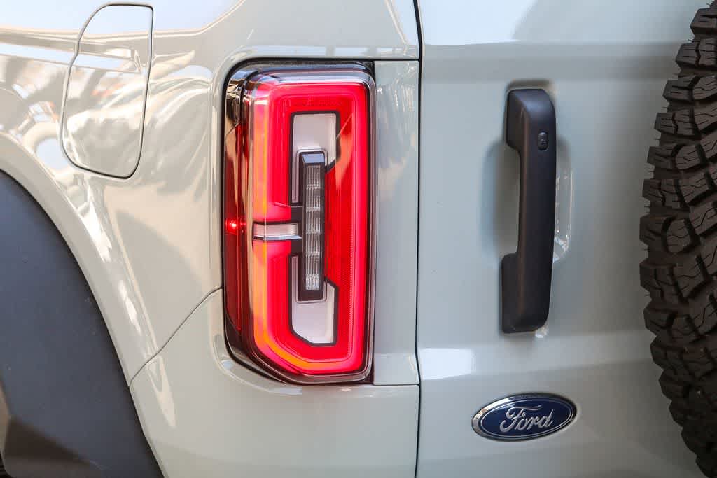 2022 Ford Bronco 4-Door Badlands - Photo 11