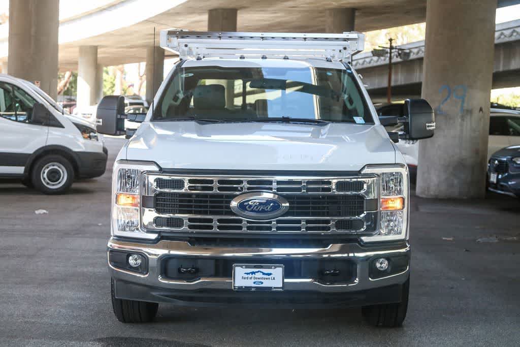 Thumbnail: 2025 Ford F-350 - 3