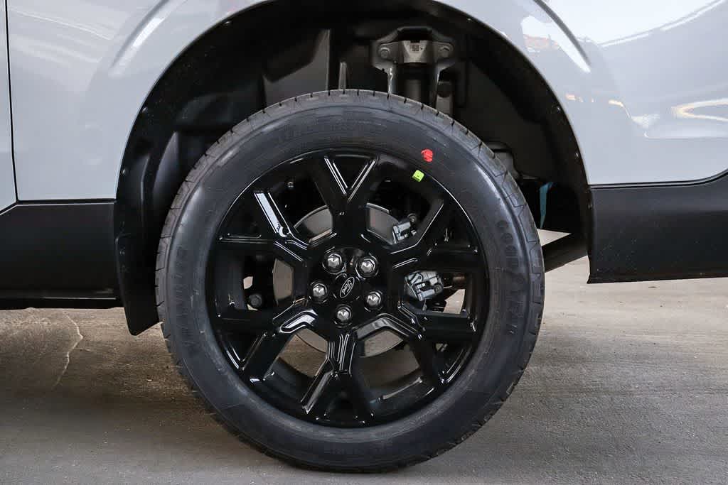 Thumbnail: 2026 Ford Maverick - 10