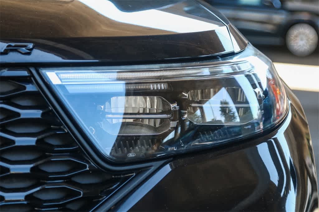 Thumbnail: 2020 Ford Explorer - 4