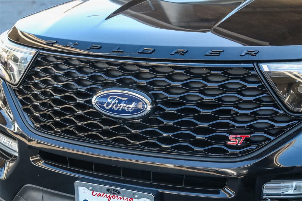 Thumbnail: 2020 Ford Explorer - 5