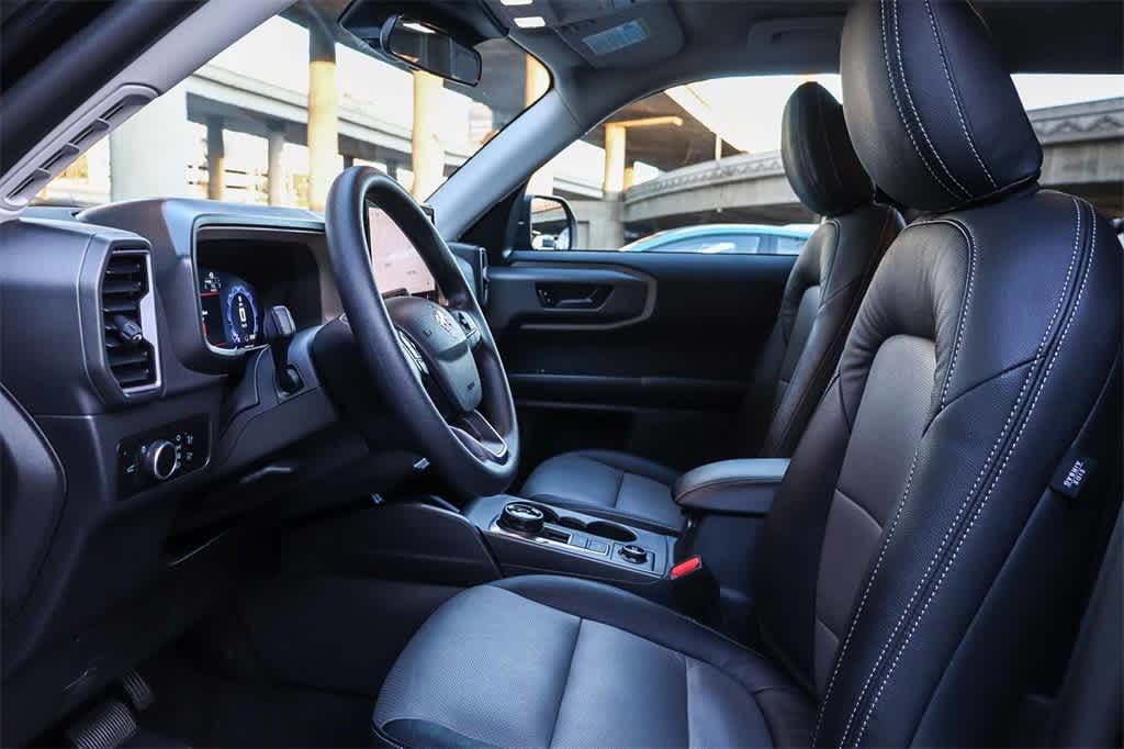 Thumbnail: 2025 Ford Bronco Sport - 16