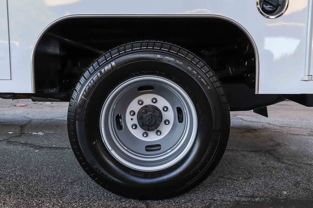 Thumbnail: 2026 Ford F-350 - 10