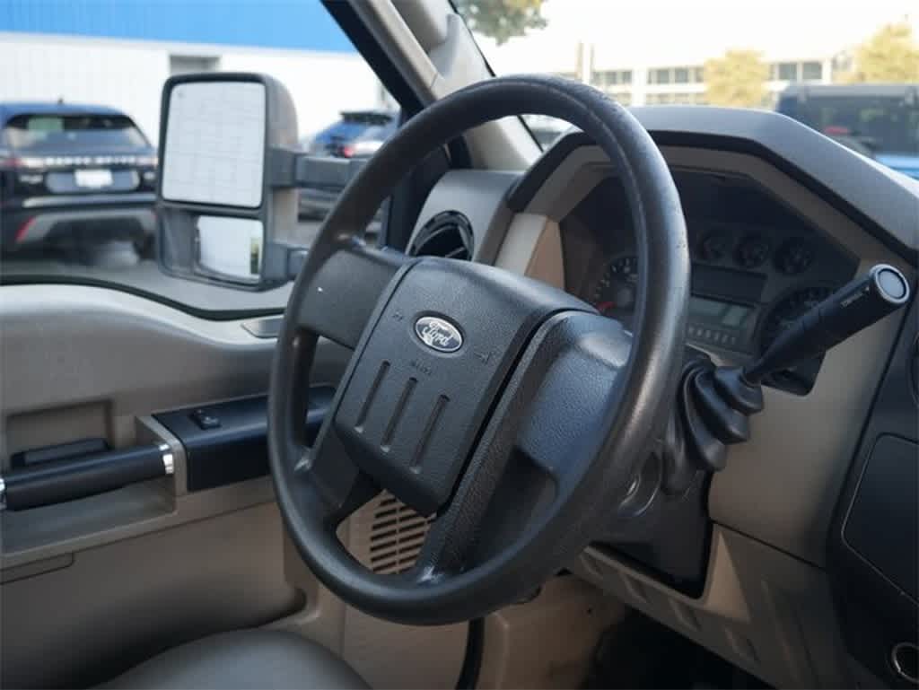 Thumbnail: 2008 Ford F-550 - 26