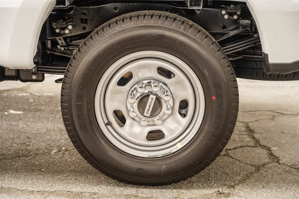 2024 Ford F-350 XL 10