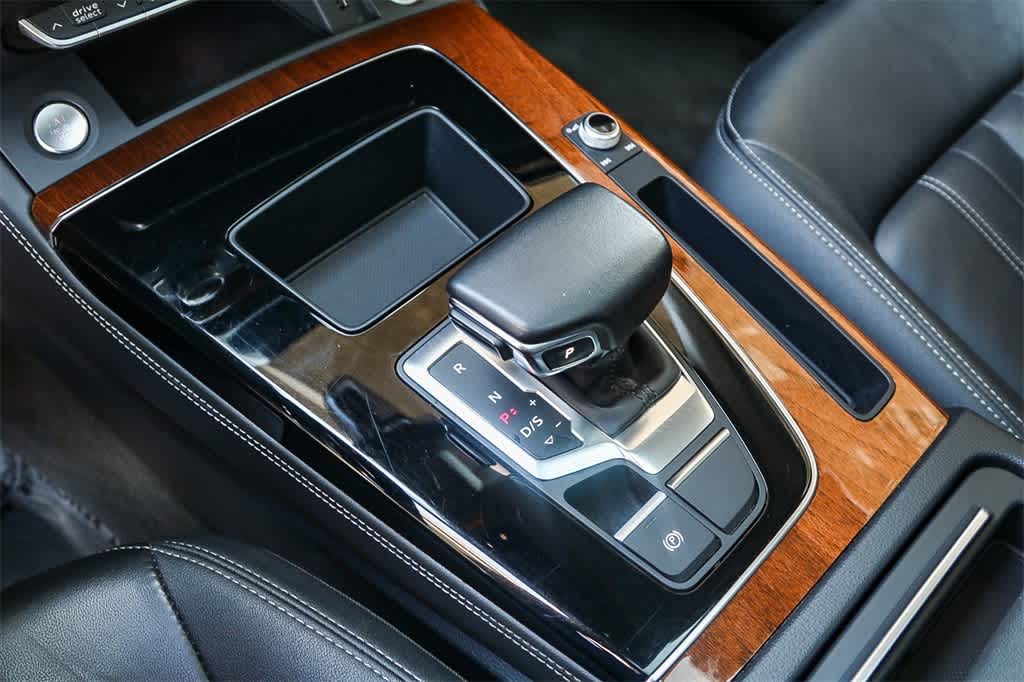 2022 Audi Q5 e Premium Plus 21