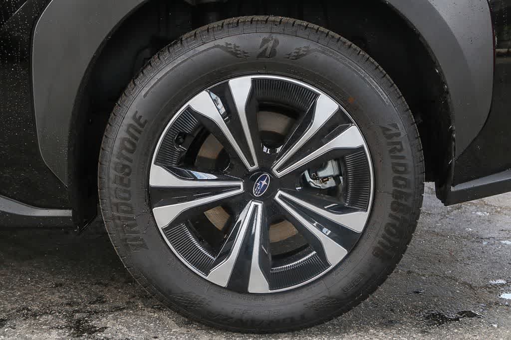Thumbnail: 2025 Subaru Solterra - 10