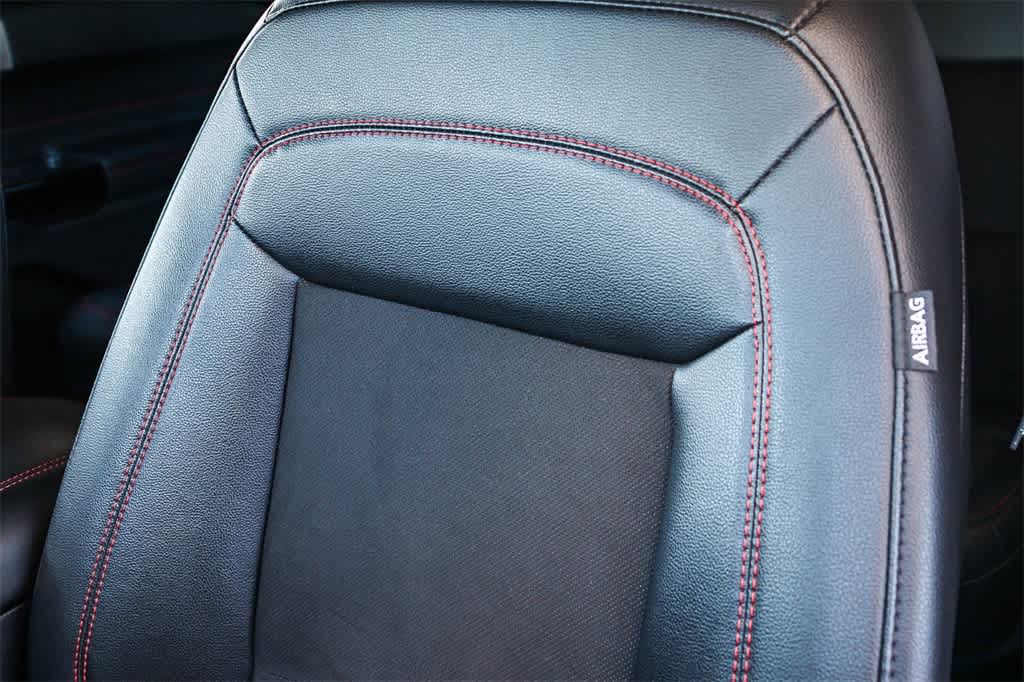 Thumbnail: 2024 Ford Explorer - 28