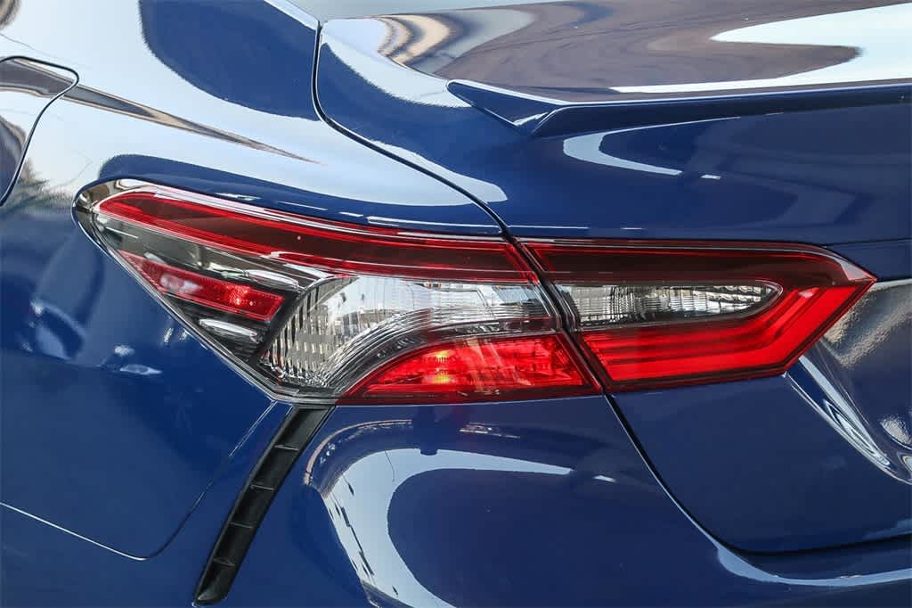 Thumbnail: 2023 Toyota Camry - 9
