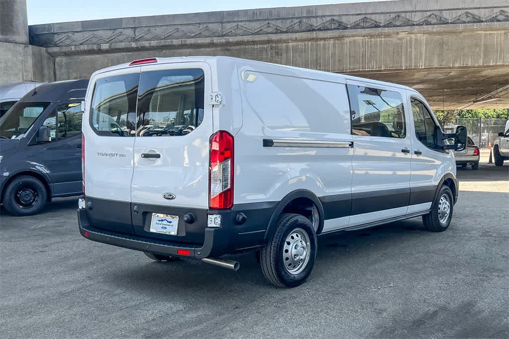 2024 Ford Transit 250