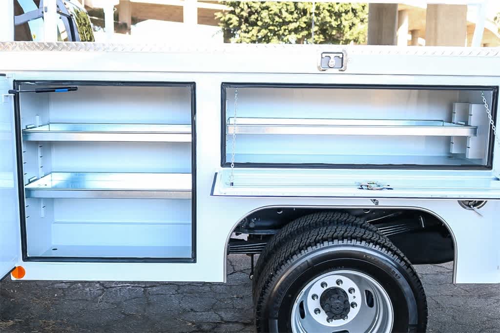 Thumbnail: 2026 Ford F-350 - 14