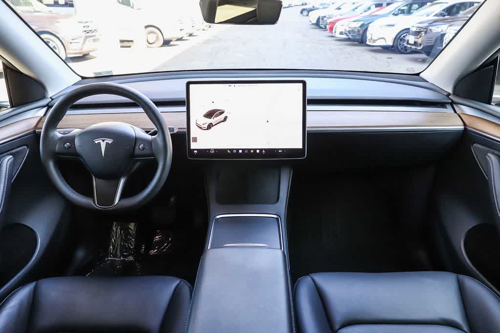 Thumbnail: 2024 Tesla Model Y - 12