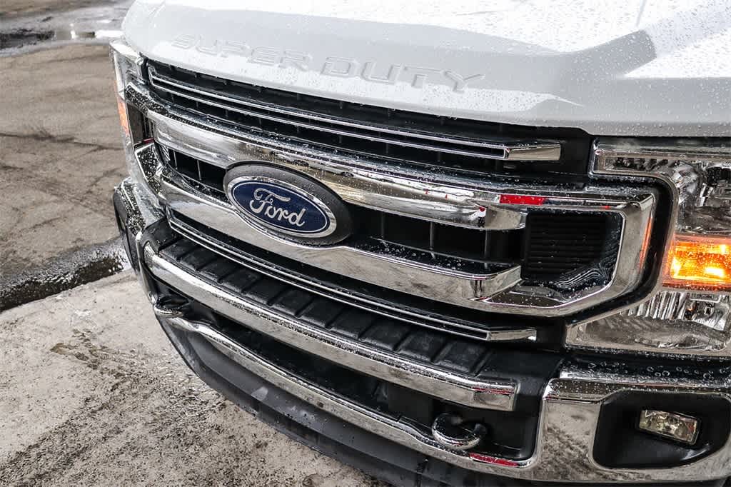 Thumbnail: 2022 Ford F-350 - 8
