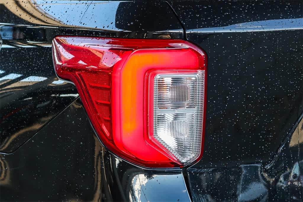 Thumbnail: 2023 Ford Explorer - 9