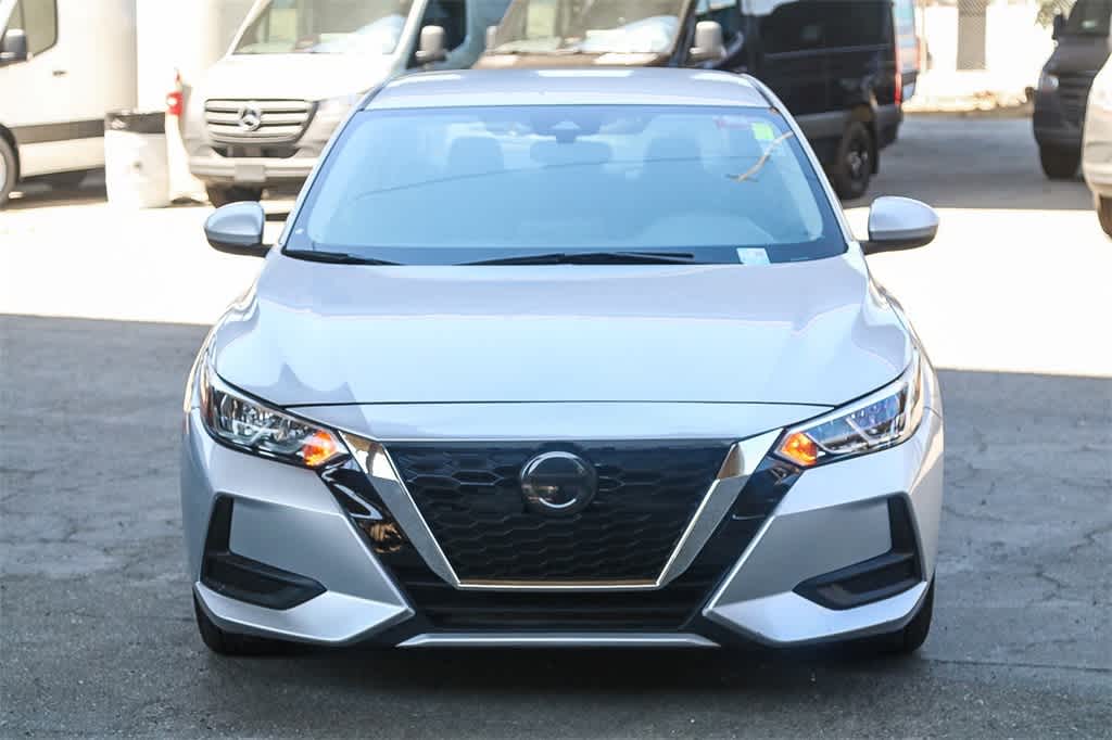 2022 Nissan Sentra SV photo 2