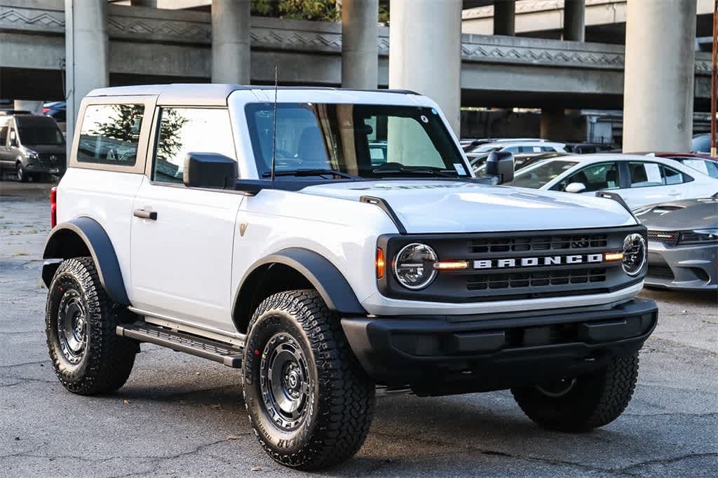 New 2025 Ford Bronco Base SUV