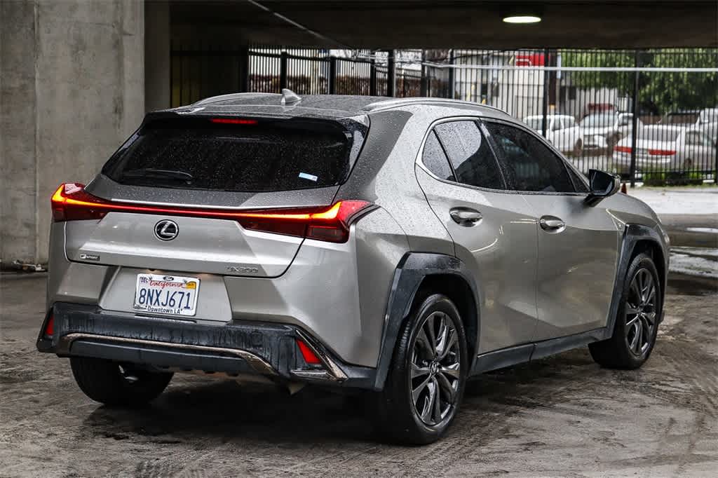 Thumbnail: 2019 Lexus UX - 4