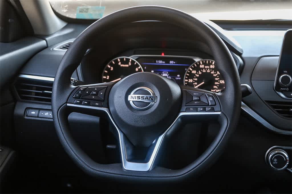 Thumbnail: 2022 Nissan Altima - 15