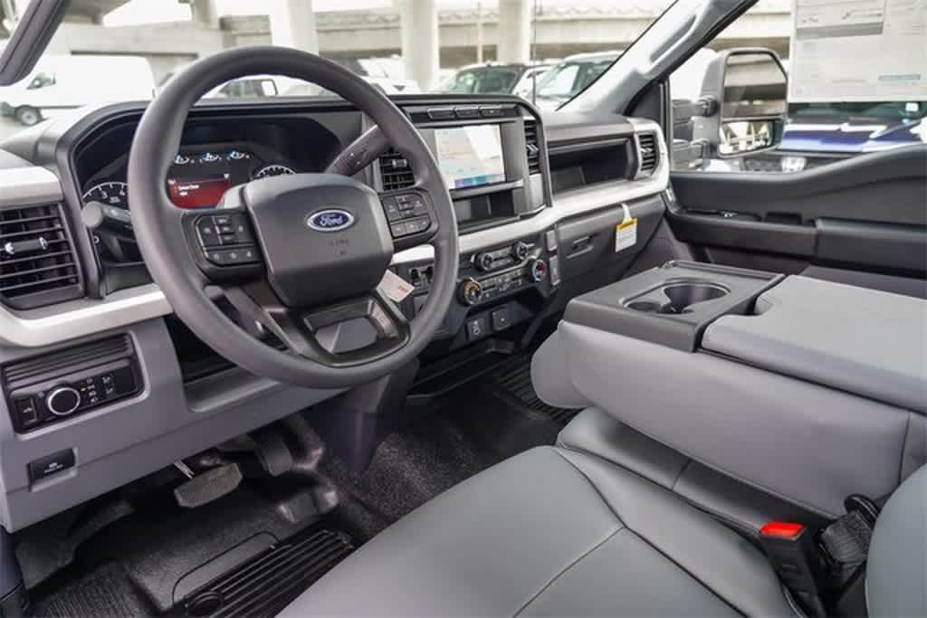Thumbnail: 2024 Ford F-350 - 12
