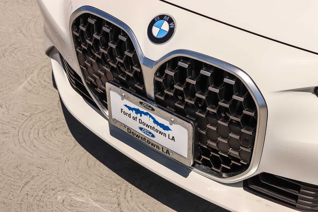Thumbnail: 2026 BMW 4 Series - 13