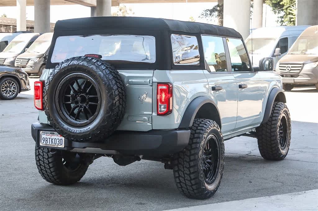 Thumbnail: 2022 Ford Bronco - 6