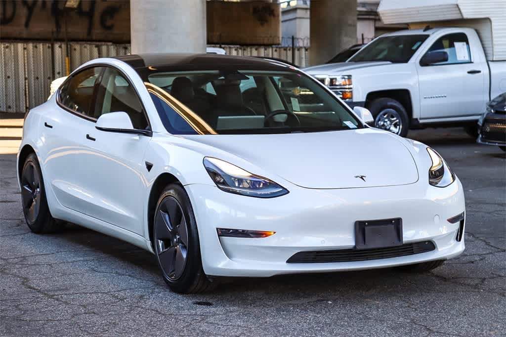 Thumbnail: 2021 Tesla Model 3 - 3