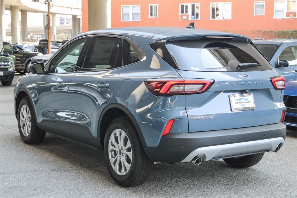 Thumbnail: 2024 Ford Escape - 8