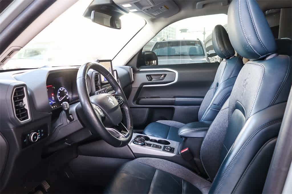 Thumbnail: 2023 Ford Bronco Sport - 18