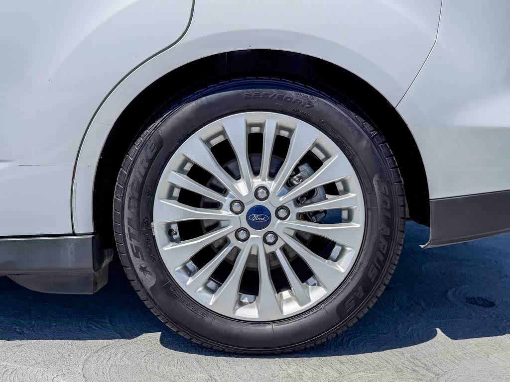 Thumbnail: 2017 Ford C-Max - 9