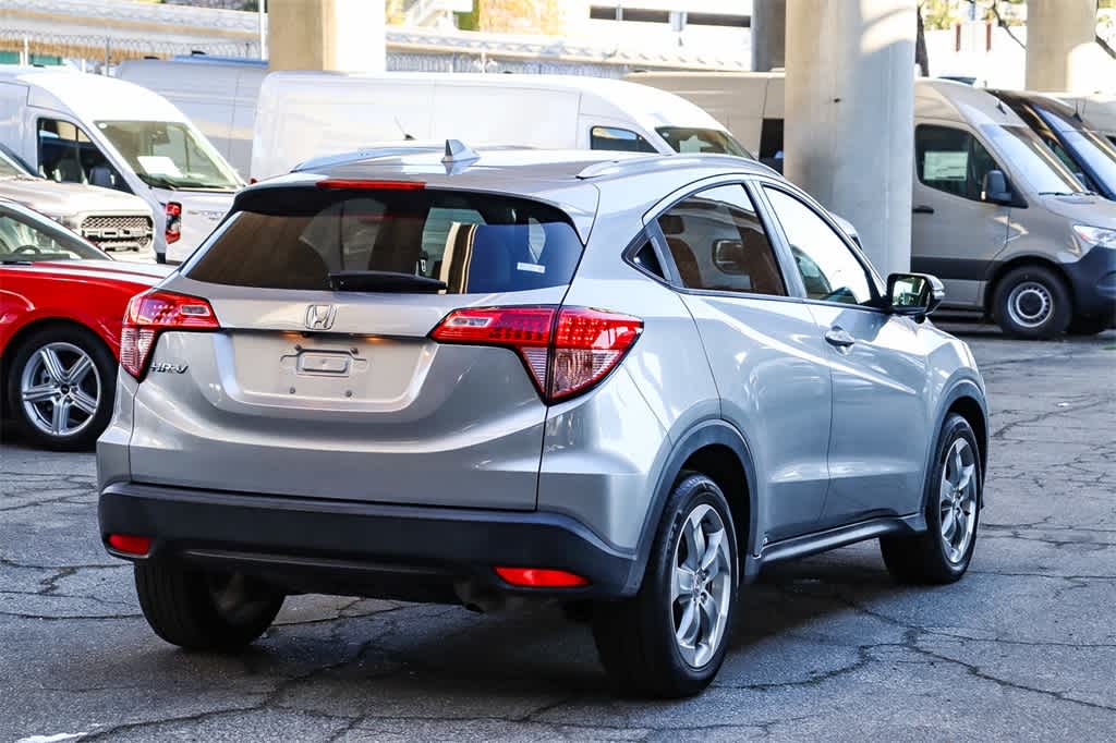 Thumbnail: 2017 Honda HR-V - 4
