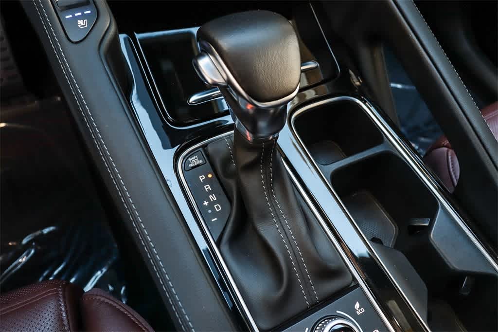 Thumbnail: 2023 Kia Telluride - 22