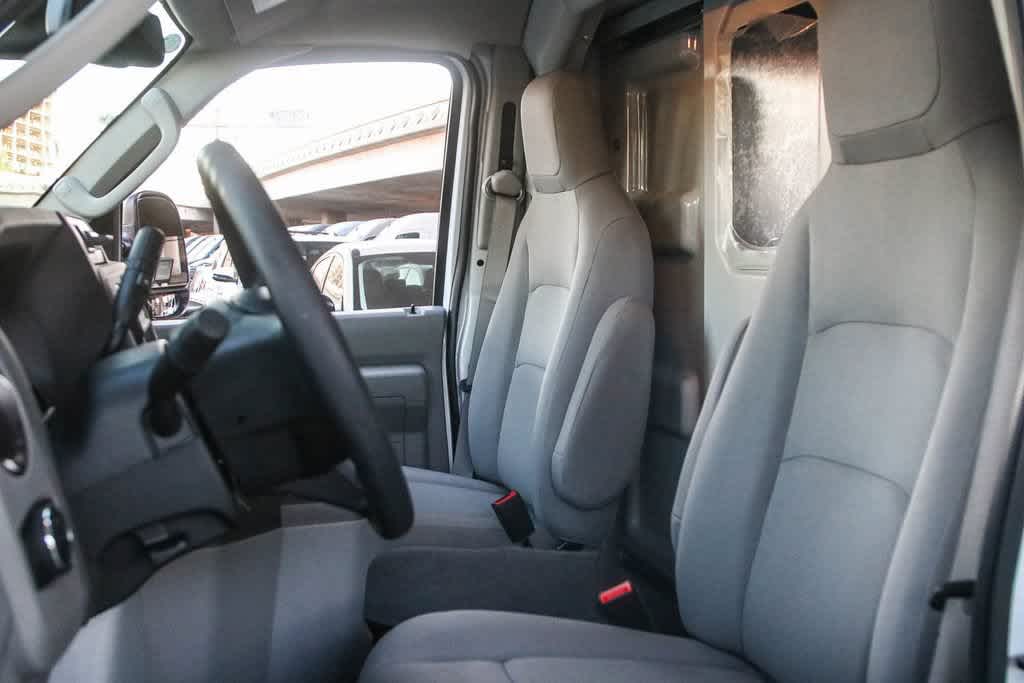 2026 Ford E-Series Cutaway Base - Photo 21