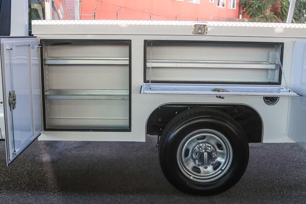 Thumbnail: 2026 Ford F-350 - 16