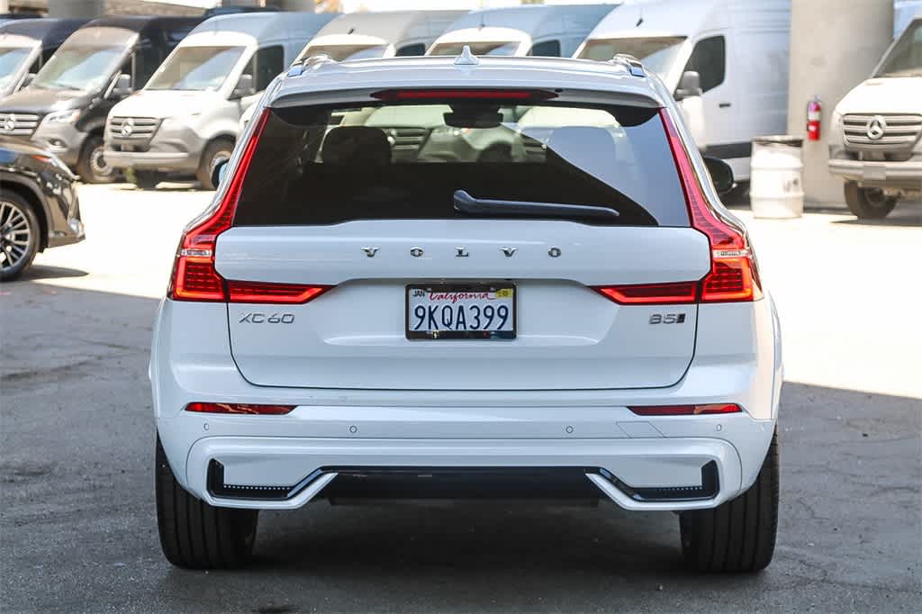 Thumbnail: 2024 Volvo XC60 - 7