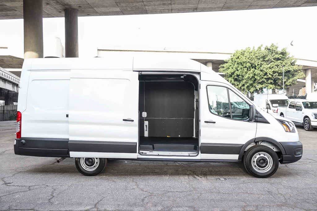 Thumbnail: 2026 Ford Transit Series - 18