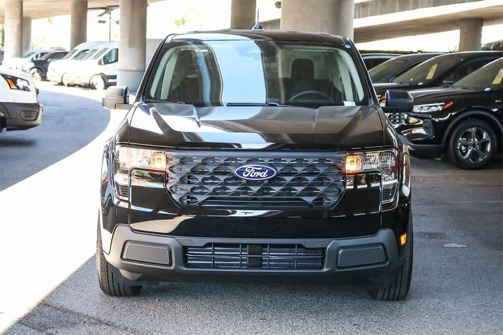 New 2025 Ford Maverick XL Truck SuperCrew